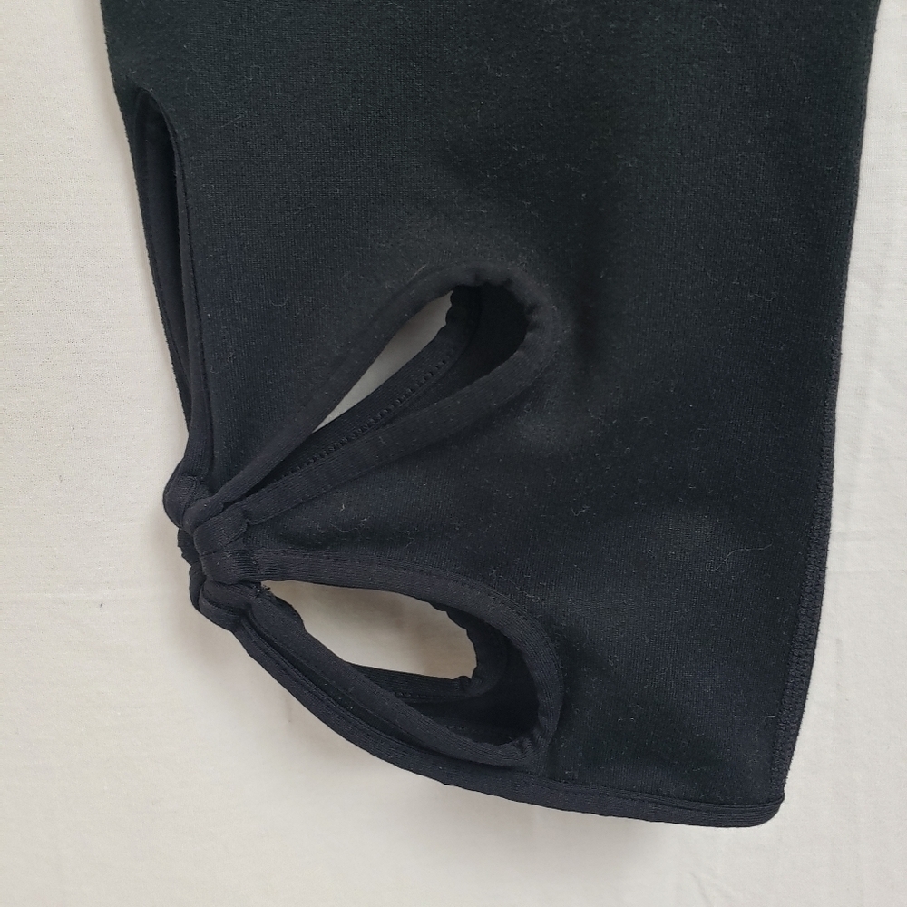 Fabletics Black Crop Leggings Sz M - Picture 2 of 6